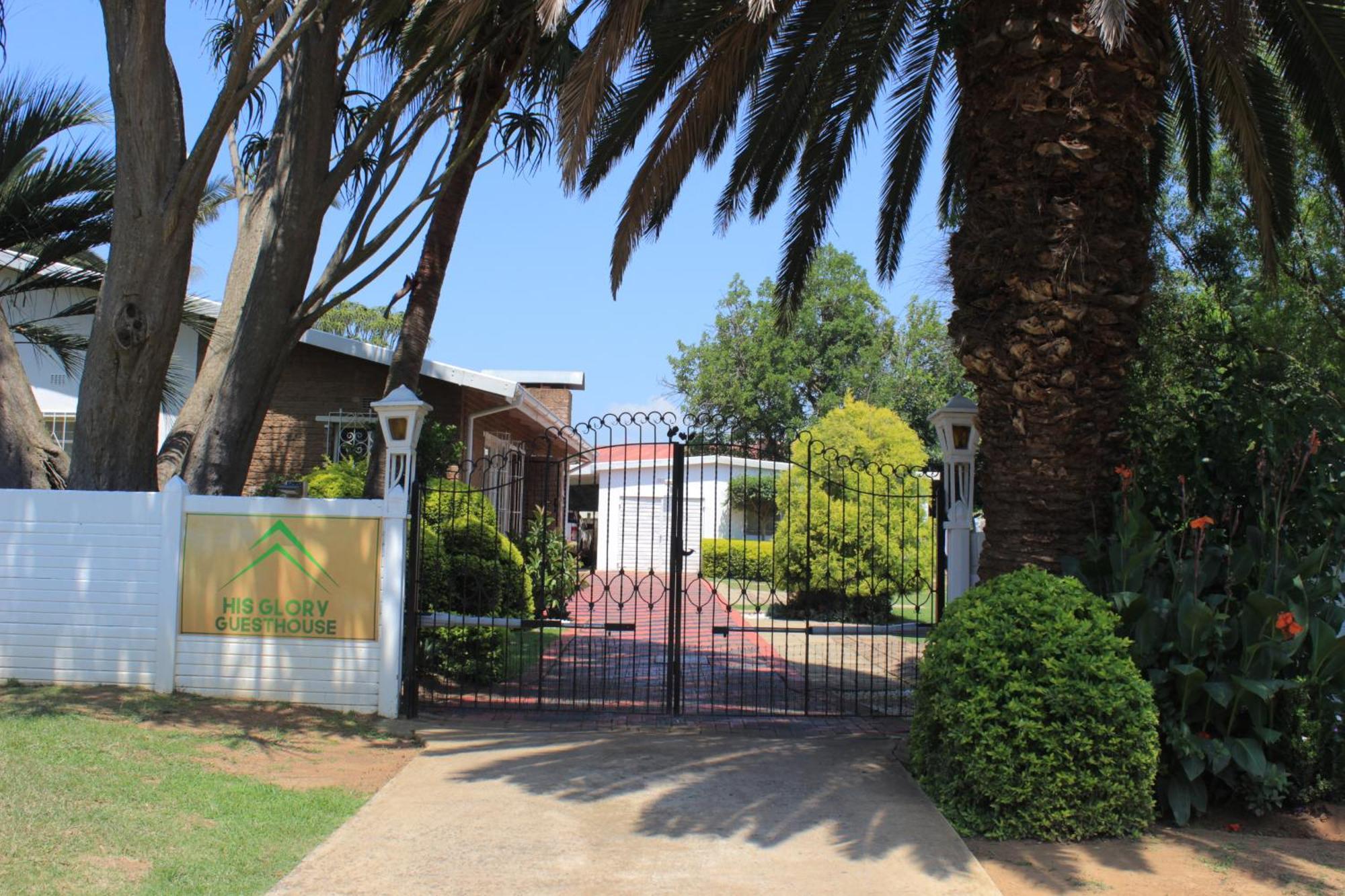 His Glory Guest House Vryheid Exterior foto